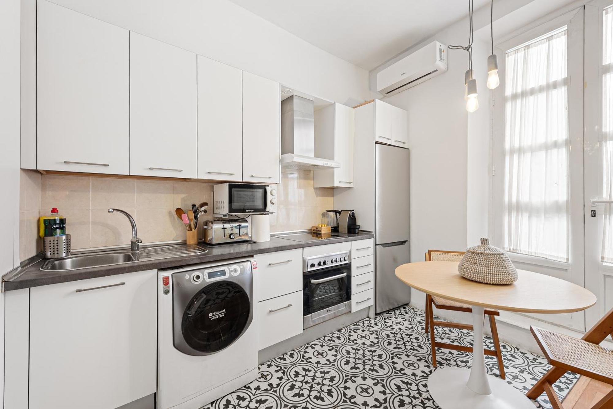 Urbanchicmalaga 2Bedroom Oasis In Historic Malaga Centre Exteriör bild
