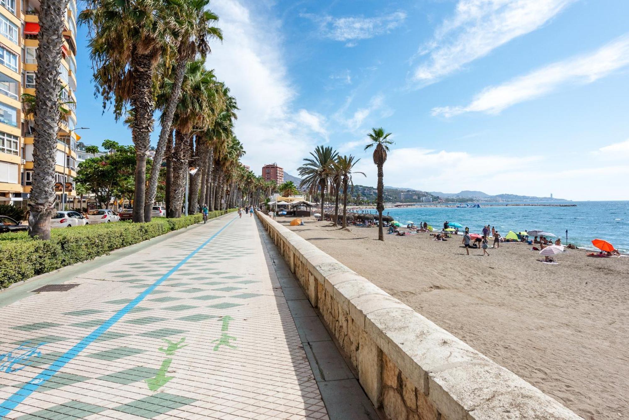 Urbanchicmalaga 2Bedroom Oasis In Historic Malaga Centre Exteriör bild
