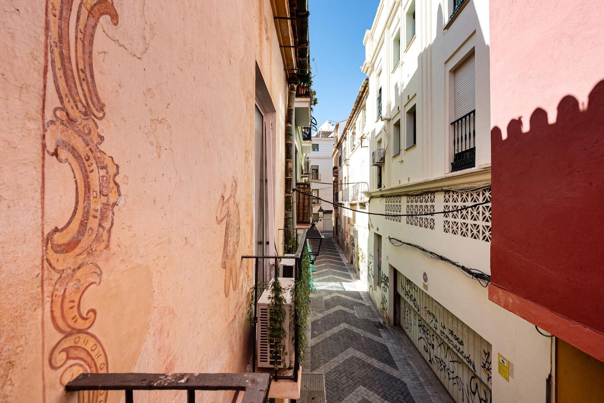 Urbanchicmalaga 2Bedroom Oasis In Historic Malaga Centre Exteriör bild