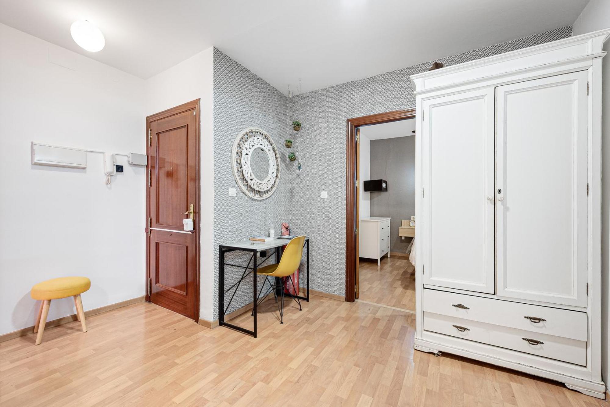 Urbanchicmalaga 2Bedroom Oasis In Historic Malaga Centre Exteriör bild